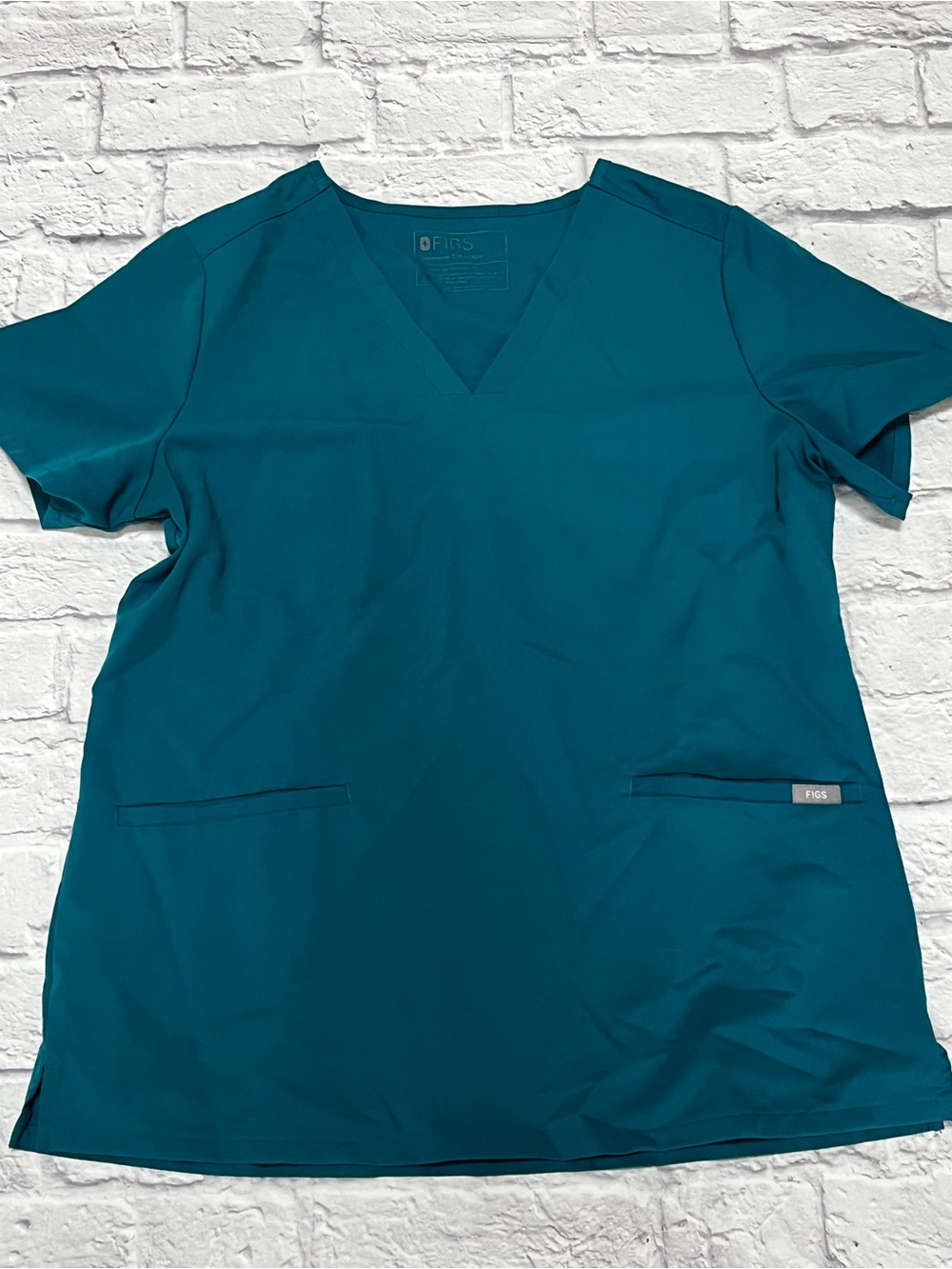 FIGS Women's Teal V-Neck Scrub Top M